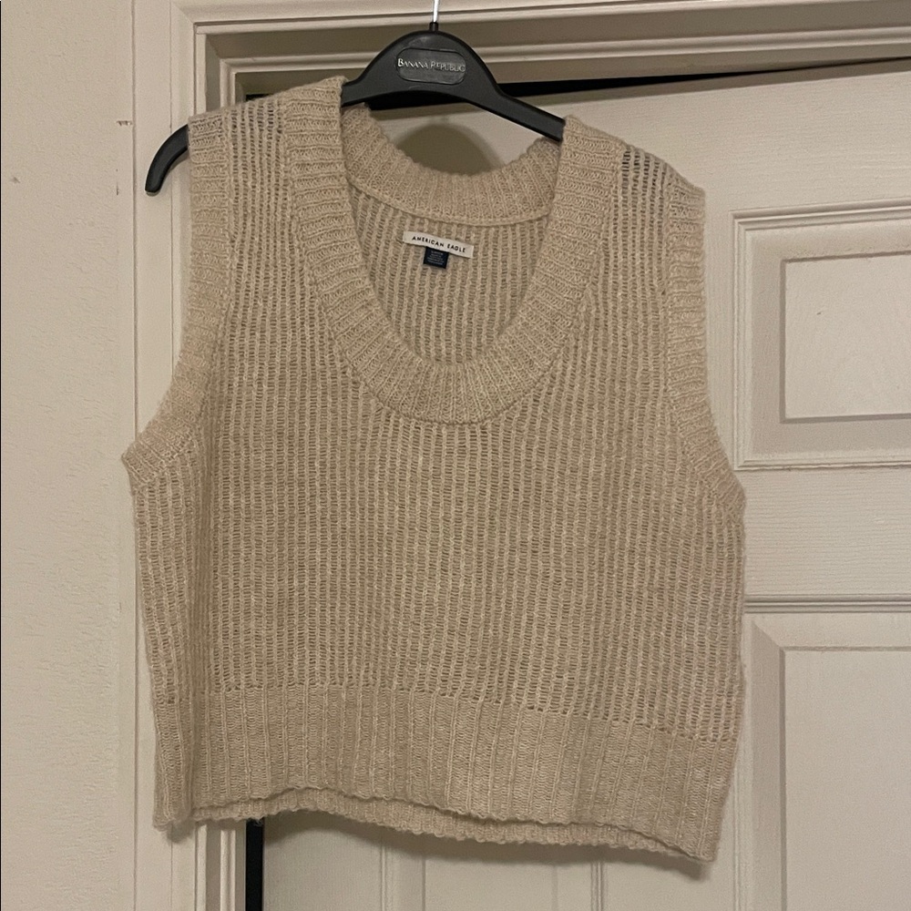 American Eagle Outfitters Cream Knit Sweater